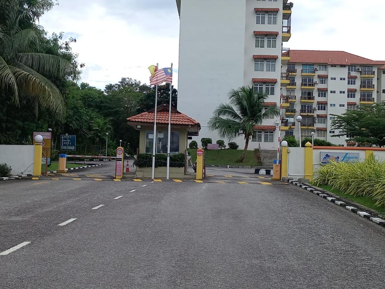 Jas Laguna Condo Resort Port Dickson Bagian luar foto